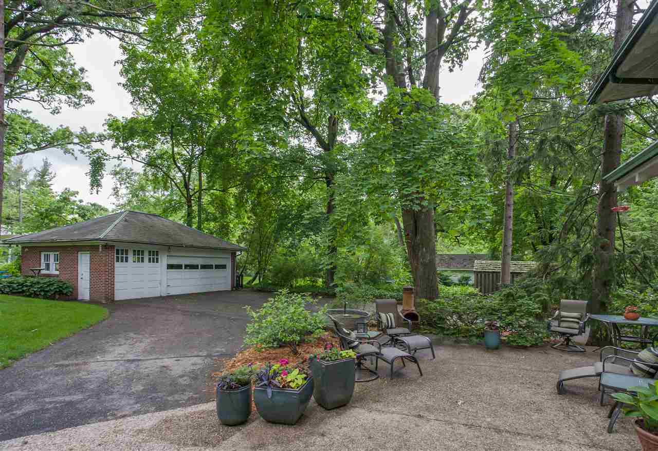 2225 Ridgeway Drive Southeast Cedar Rapids, IA 52403 - Photo 24 of 25 Gallery Image 24