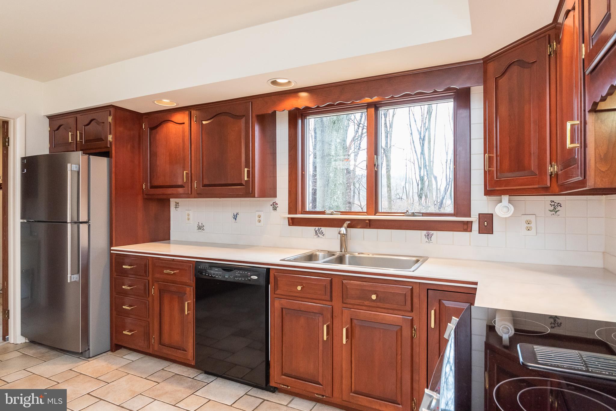 1124 Sturbridge Road Fallston, MD 21047 - Photo 19 of 55 Kitchen