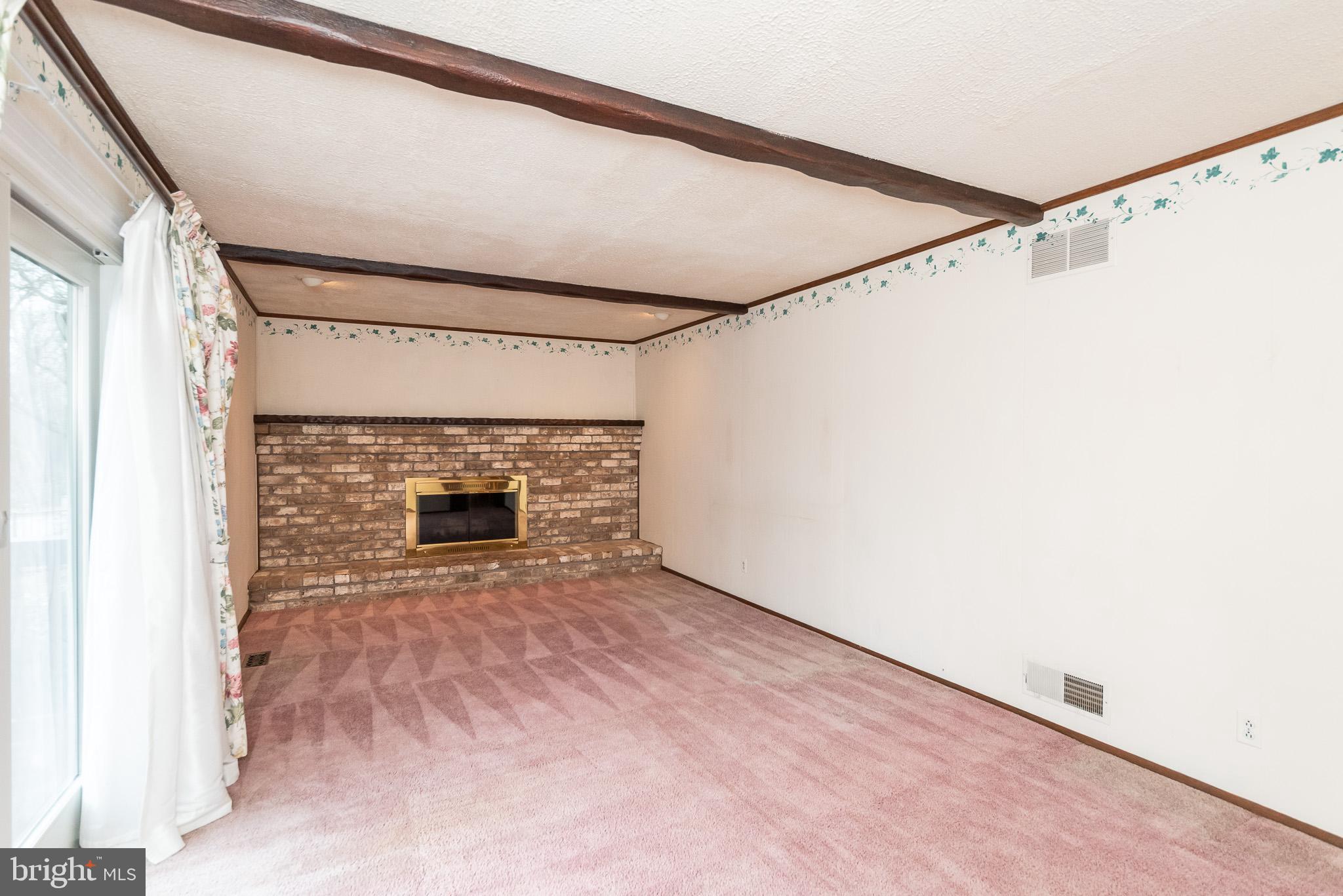 1124 Sturbridge Road Fallston, MD 21047 - Photo 23 of 55 Family Room