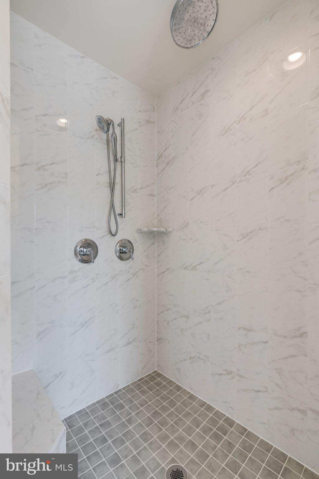 7516 Tangerine Place Lorton, VA 22079 - Photo 22 of 38 Master Bathroom Walk-In Shower