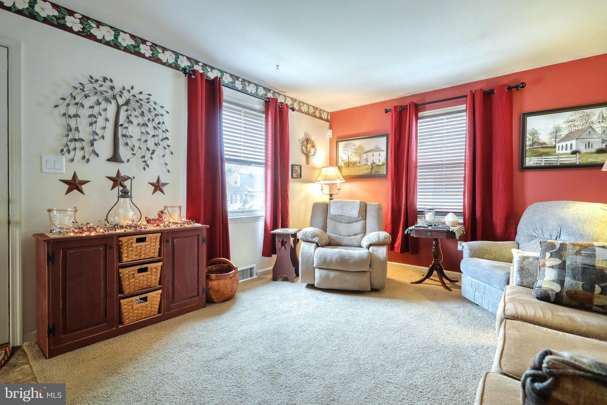 211 Wynwood Road York, PA 17402 - Photo 20 of 41 Gallery Image 20