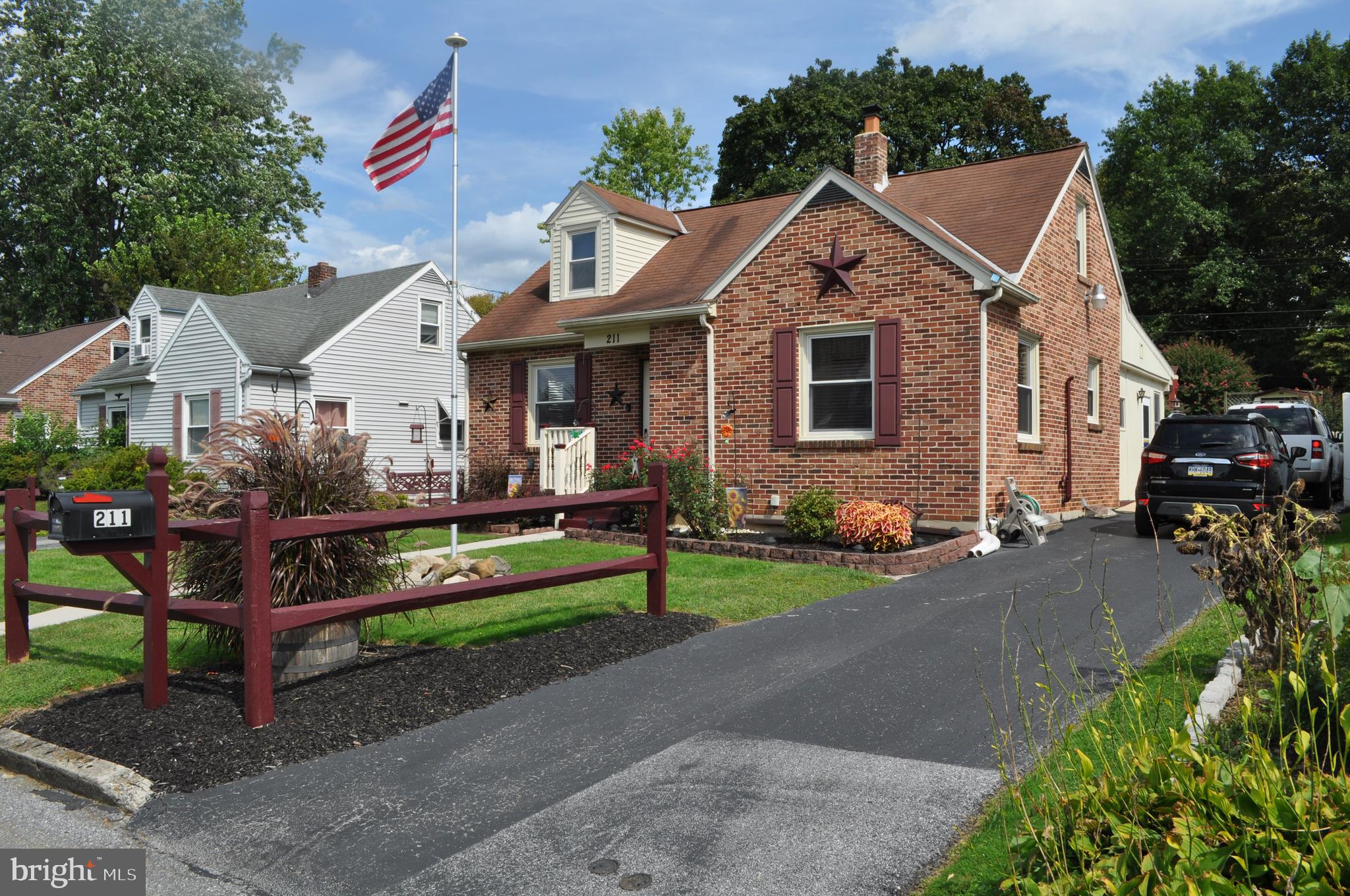 211 Wynwood Road York, PA 17402 - Photo 3 of 41 Gallery Image 3