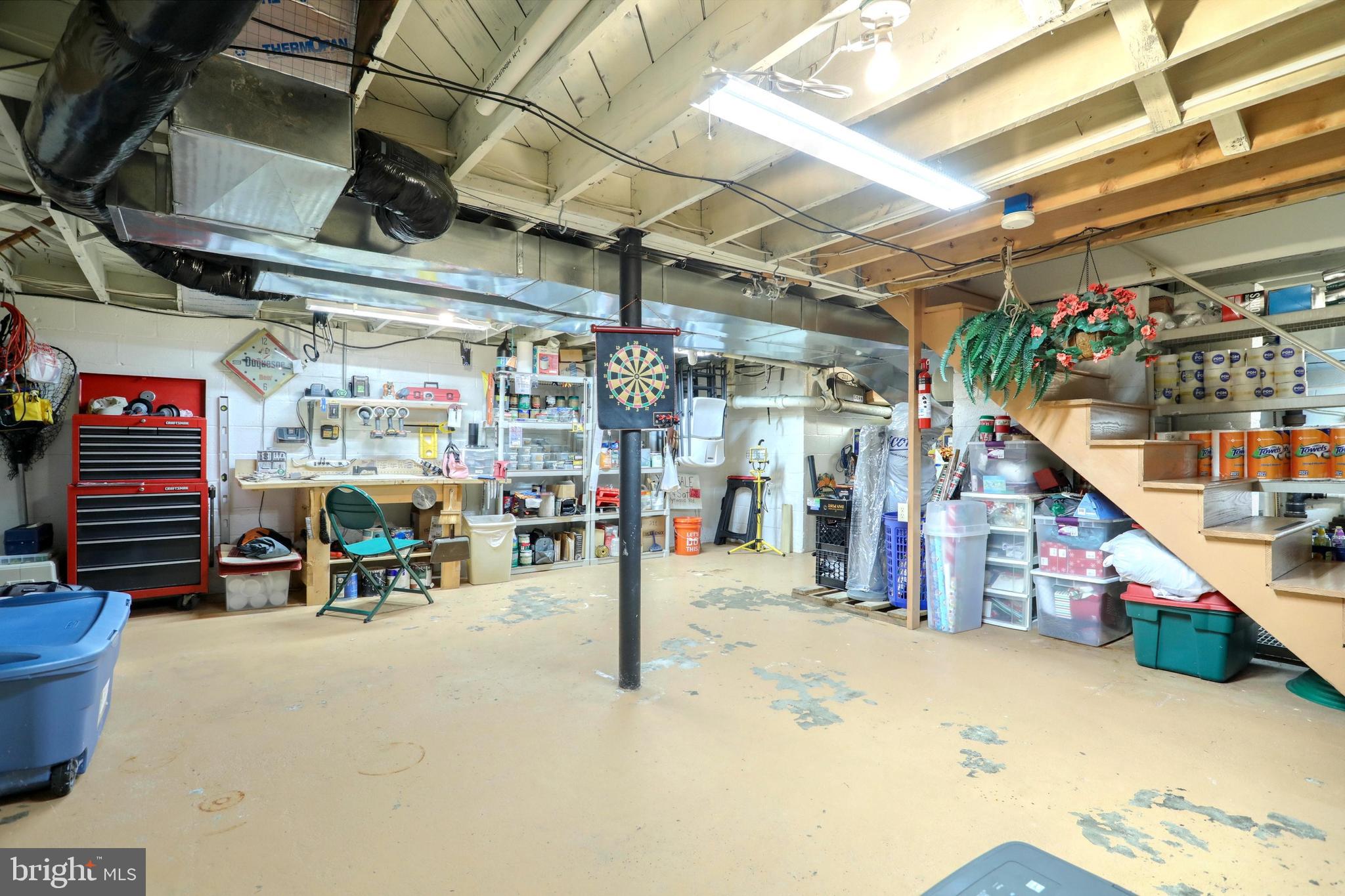 211 Wynwood Road York, PA 17402 - Photo 33 of 41 Gallery Image 33