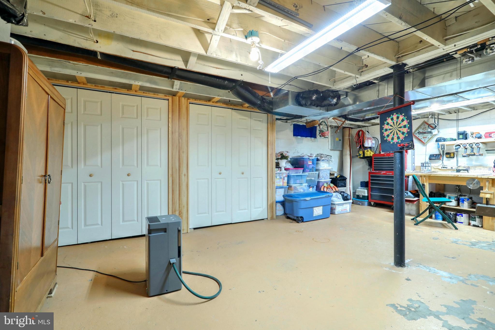 211 Wynwood Road York, PA 17402 - Photo 35 of 41 Gallery Image 35