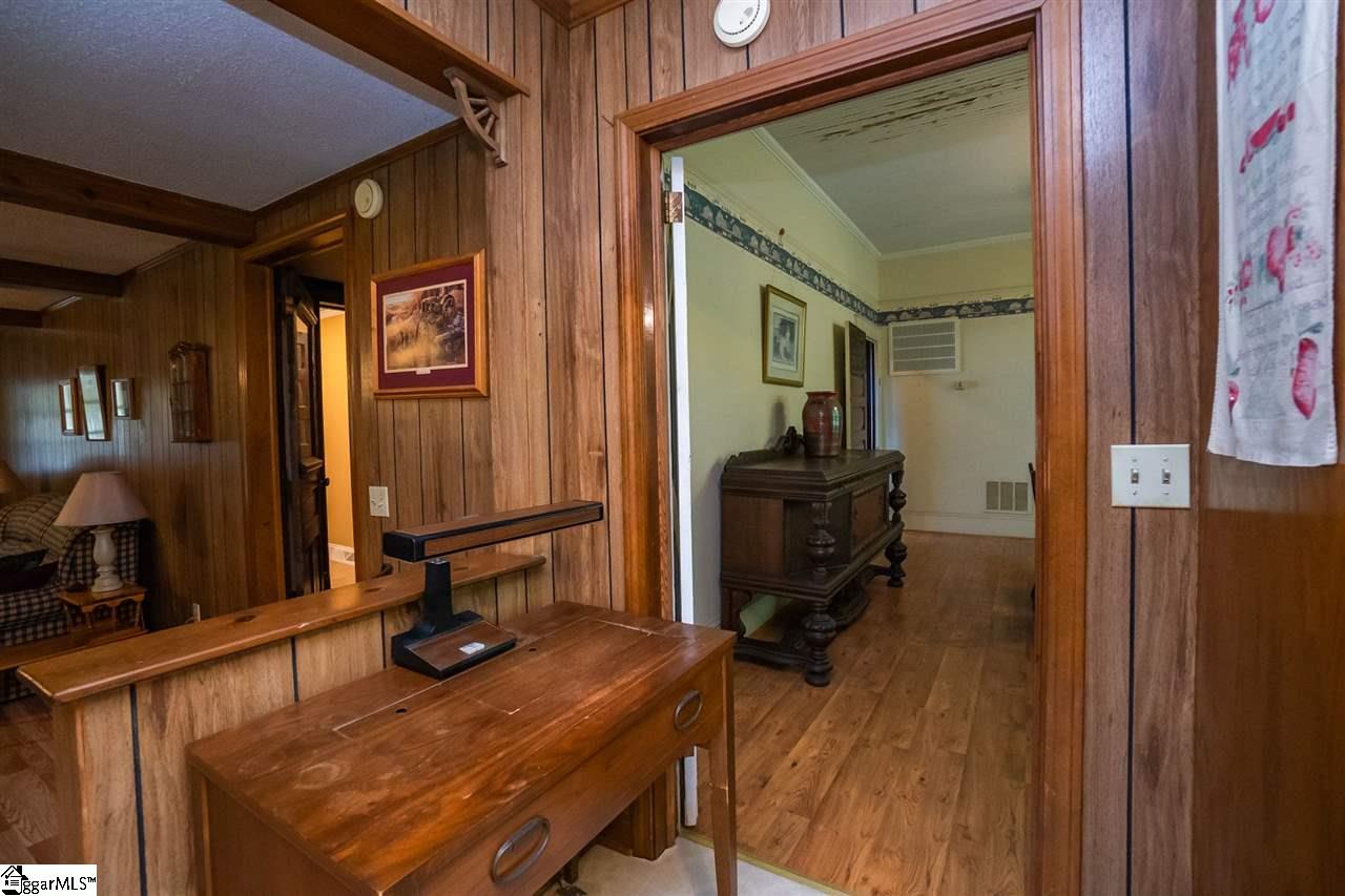 660 Pope Field Road Easley, SC 29642 - Photo 34 of 36 Gallery Image 34