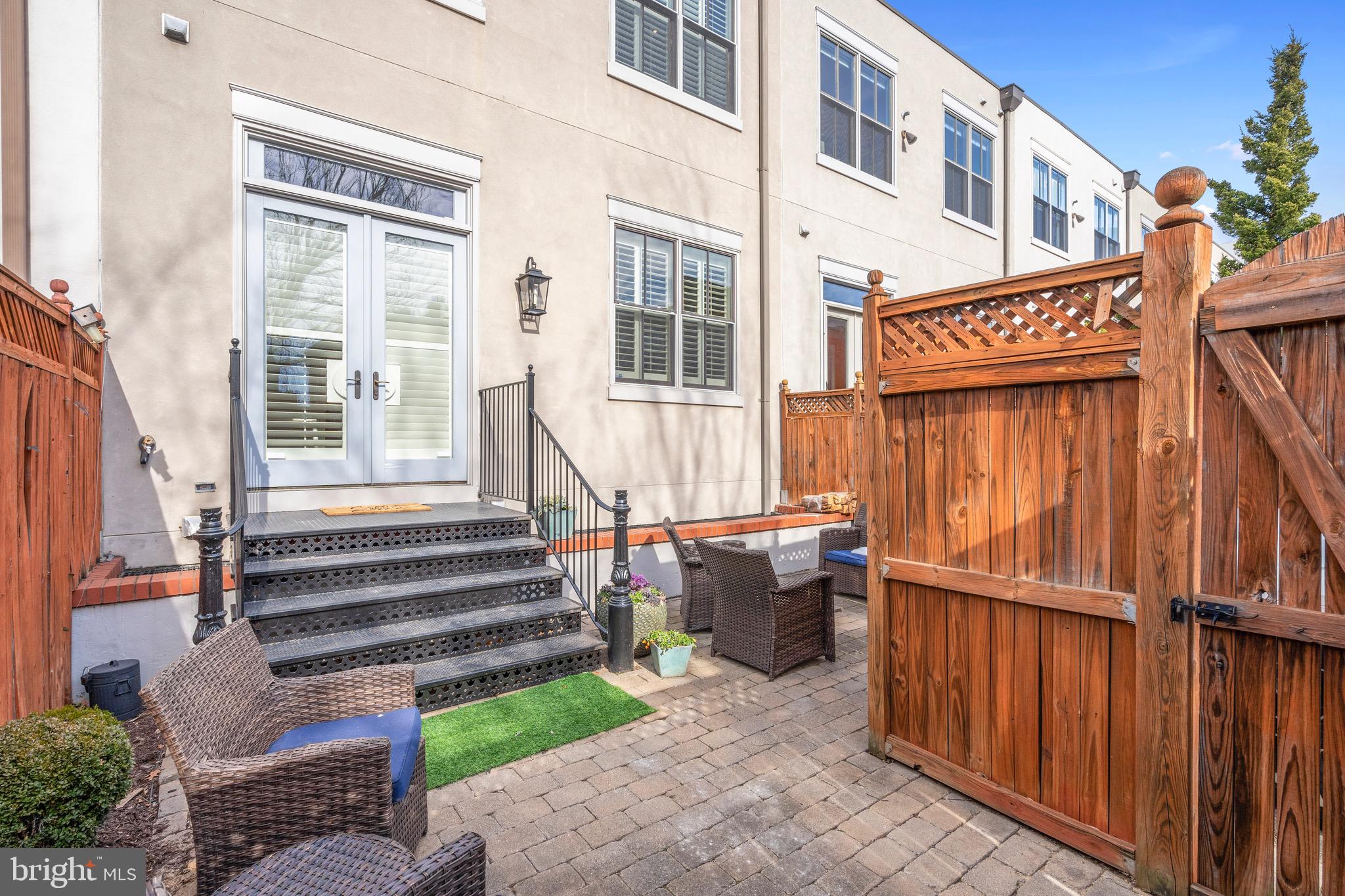 411 G Street Southeast Washington, DC 20003 - Photo 28 of 71