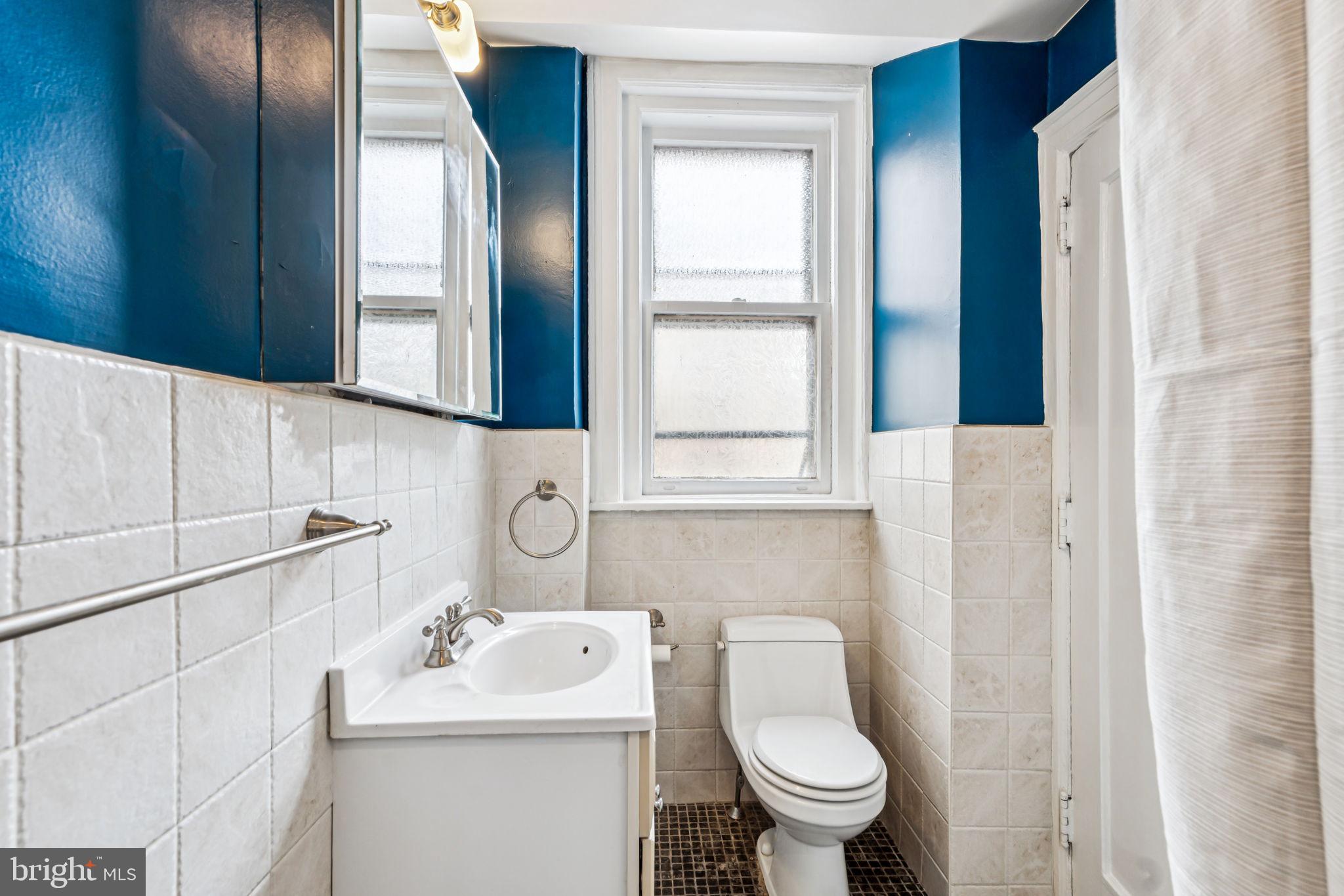 2201 Chestnut Street, Unit 503 Philadelphia, PA 19103 - Photo 15 of 22