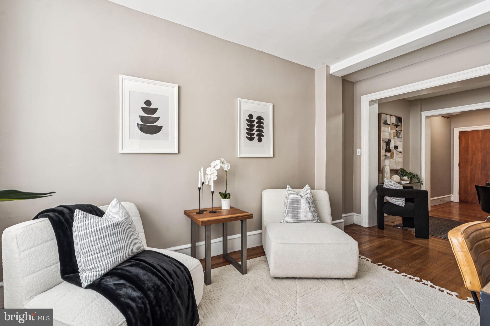 2201 Chestnut Street, Unit 503 Philadelphia, PA 19103 - Photo 4 of 22