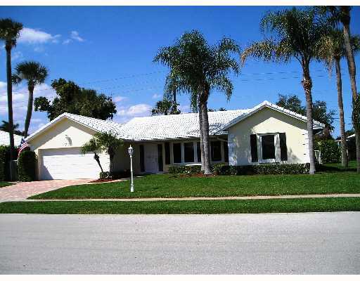 763 Apple Tree Lane Boca Raton, FL 33486 - Photo 1 of 16 Primary Photo