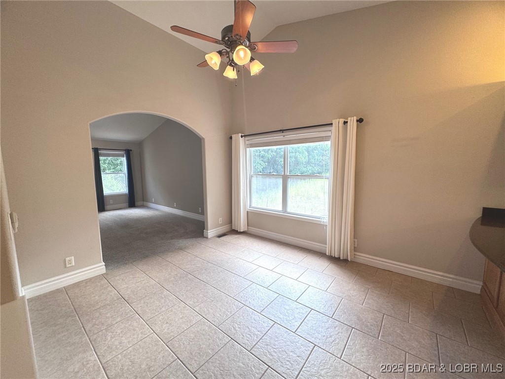 4331 Sunset Drive, Unit B Osage Beach, MO 65065 - Photo 6 of 36 Dining area