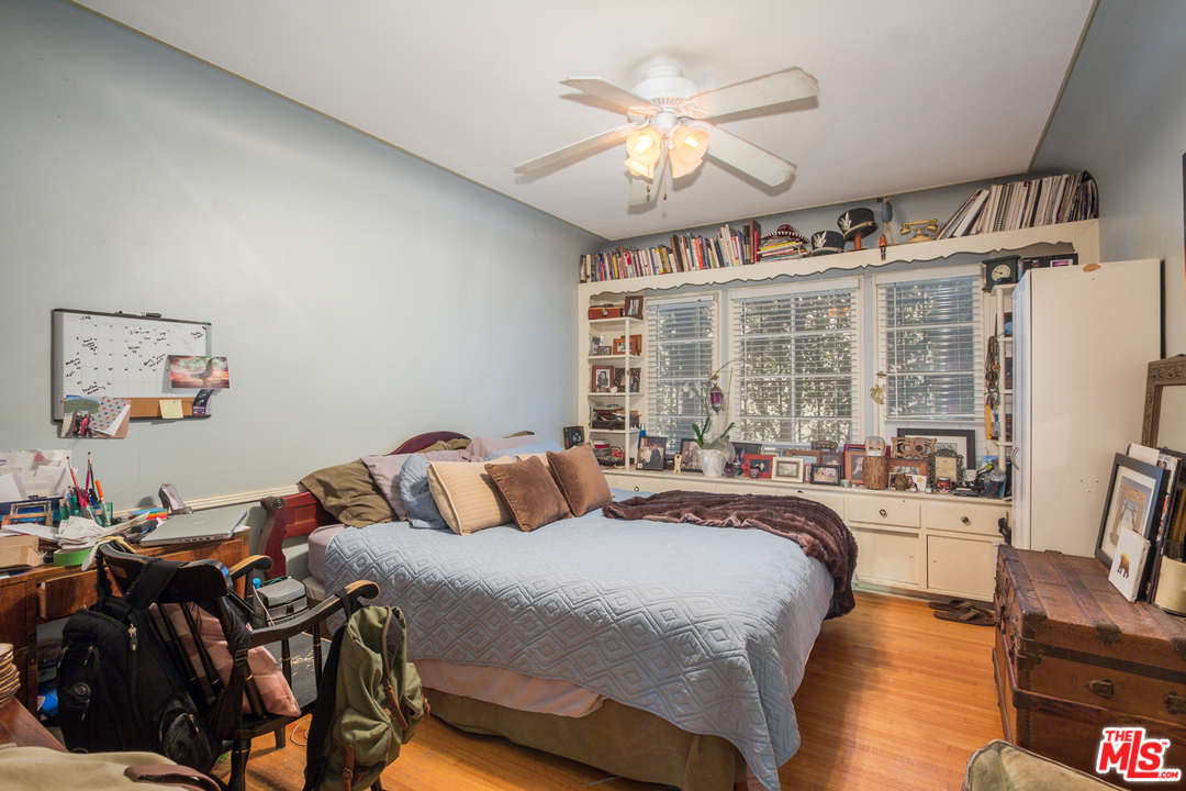 1272 South Ridgeley Drive Los Angeles, CA 90019 - Photo 34 of 41
