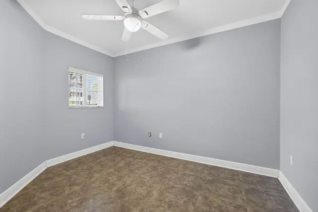 $170,000 | 4723 Lucerne Lakes Boulevard East, Unit 612, Lake Worth, FL 33467