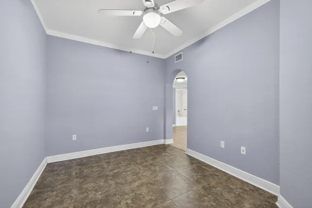 $170,000 | 4723 Lucerne Lakes Boulevard East, Unit 612, Lake Worth, FL 33467