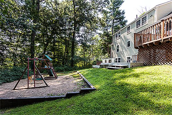 4 Kings Pine Road Westford, MA 01886 - Photo 23 of 30 Gallery Image 23