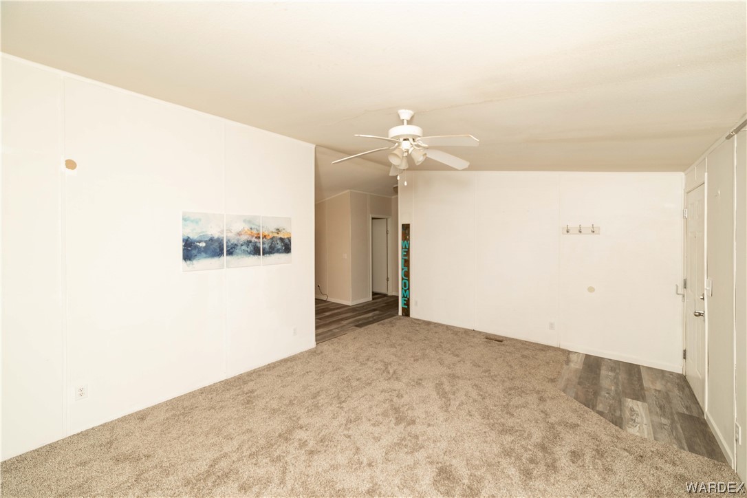 3329 Heber Road Golden Valley, AZ 86413 - Photo 41 of 52 a view of a room with a painting on the wall