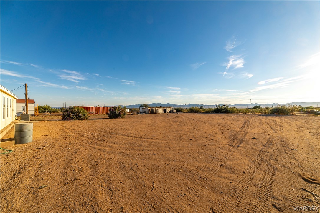 3329 Heber Road Golden Valley, AZ 86413 - Photo 49 of 52 a view of an ocean