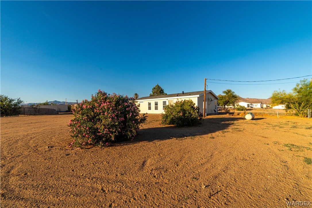 3329 Heber Road Golden Valley, AZ 86413 - Photo 9 of 52 a view of an ocean beach