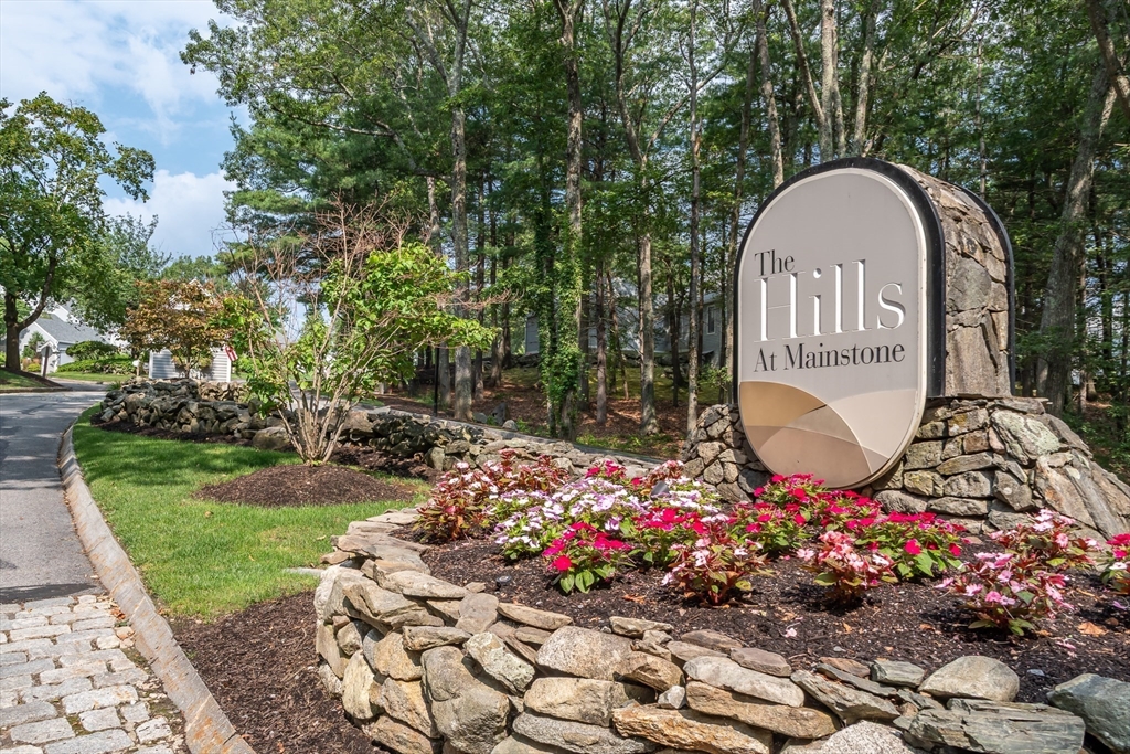 12 Cutting Cross Way, Unit 12 Wayland, MA 01778 - Photo 2 of 19