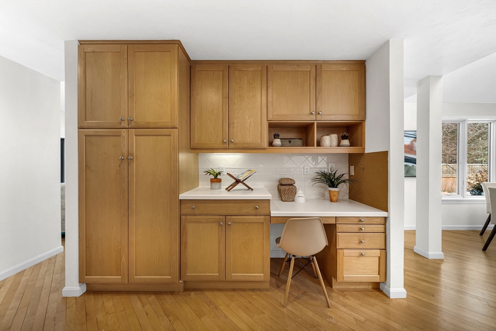 12 Cutting Cross Way, Unit 12 Wayland, MA 01778 - Photo 4 of 19