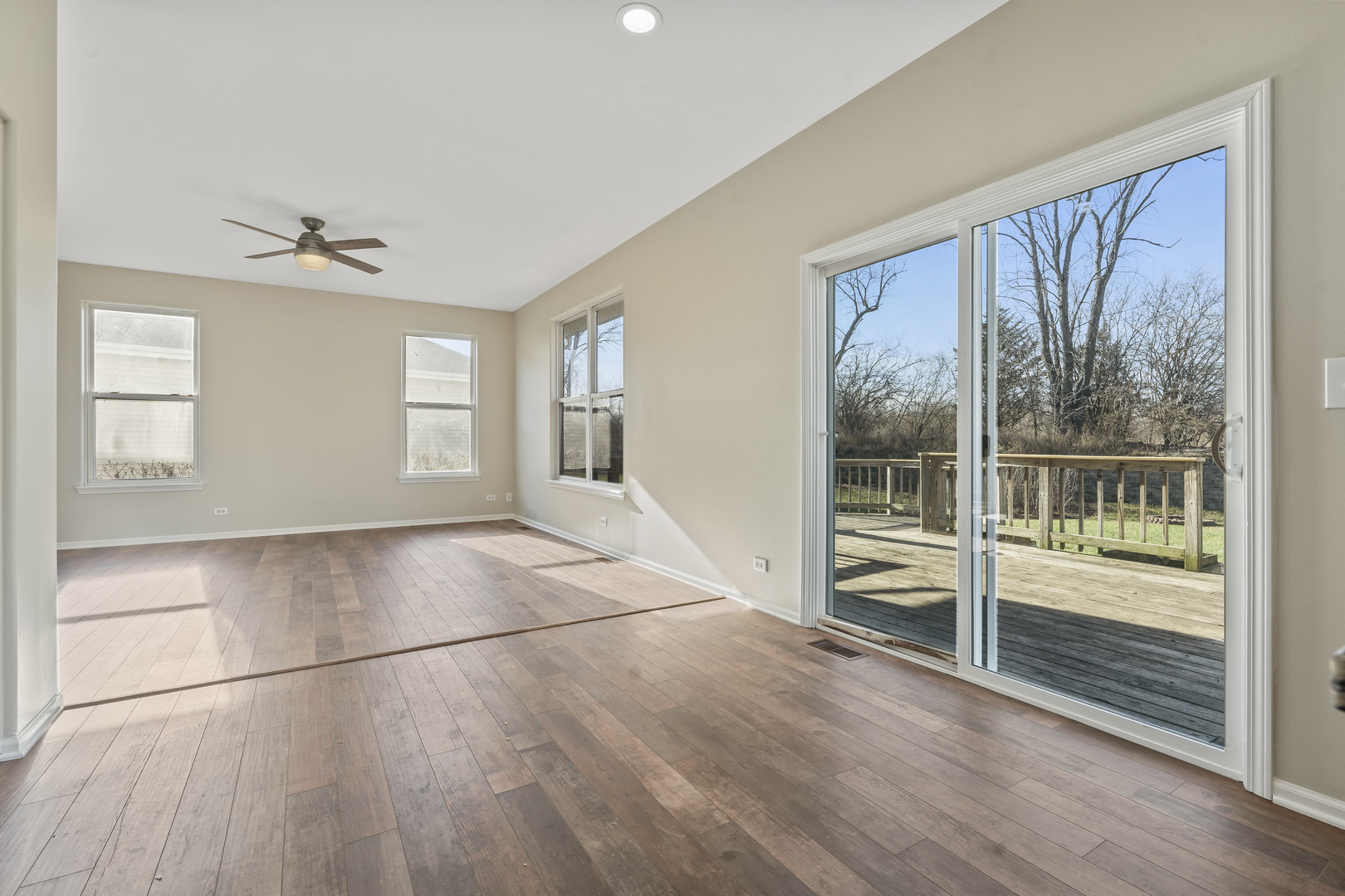 32804 Bending Creek Road McHenry, IL 60051 - Photo 15 of 42 a view of an empty room with a window