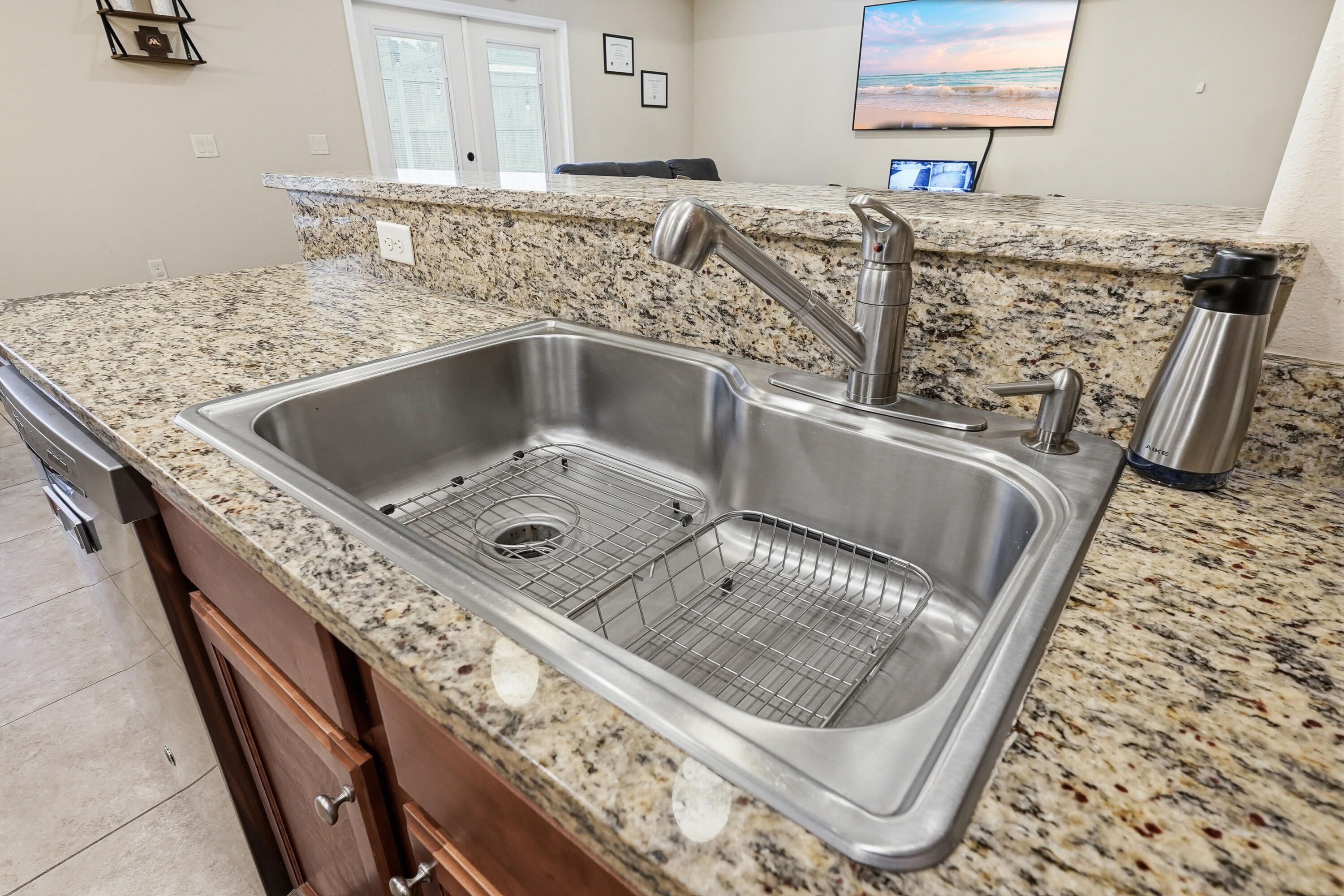 516 Grand Ridge Drive Crestview, FL 32539 - Photo 13 of 34 Large sink