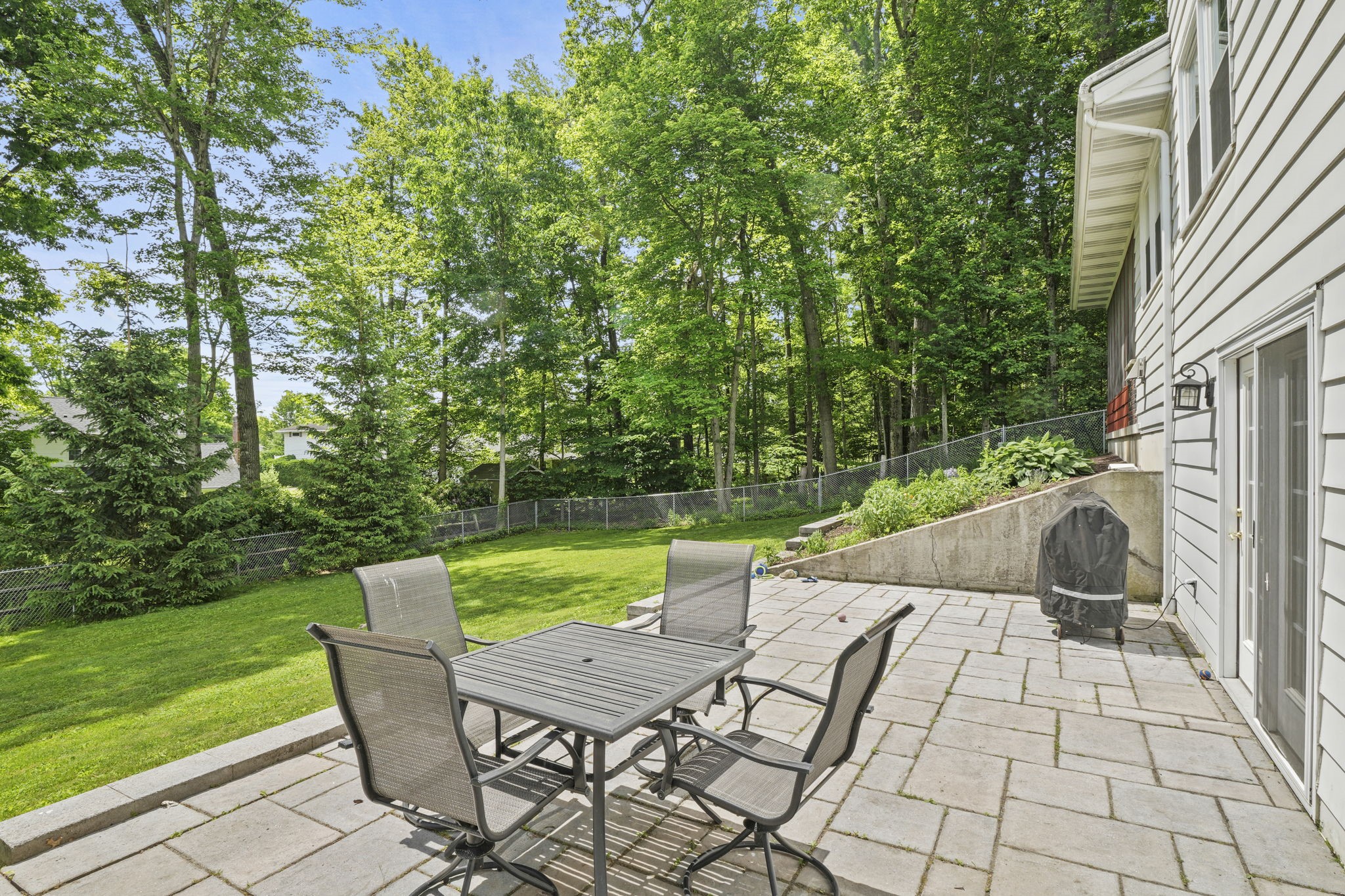 319 Ridgefield Road Endicott, NY 13760 - Photo 46 of 50