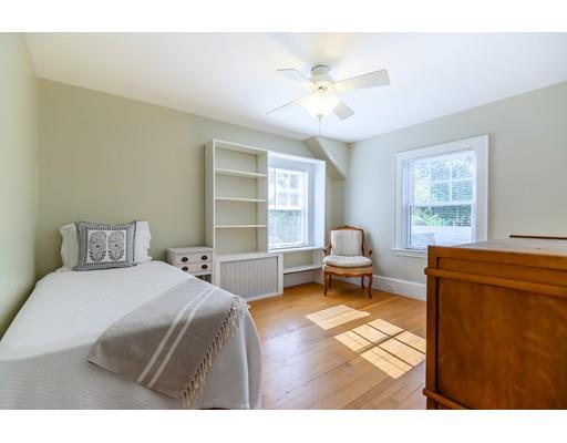63 Lovell Road Melrose, MA 02176 - Photo 26 of 32 Gallery Image 26