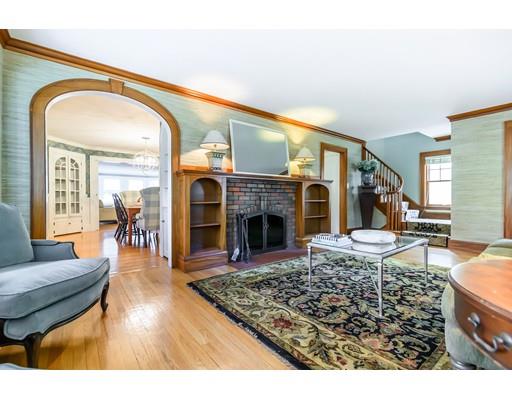 63 Lovell Road Melrose, MA 02176 - Photo 7 of 32 Gallery Image 7
