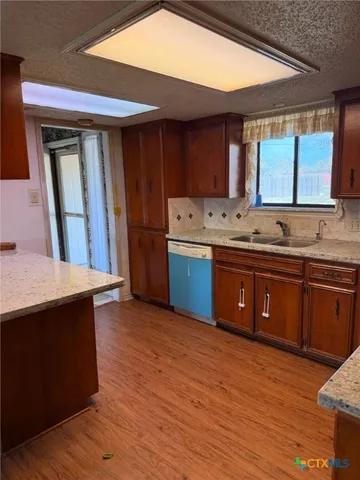 $279,900 | 996 Carefree Drive, Victoria, TX 77905