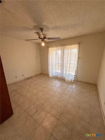 $279,900 | 996 Carefree Drive, Victoria, TX 77905