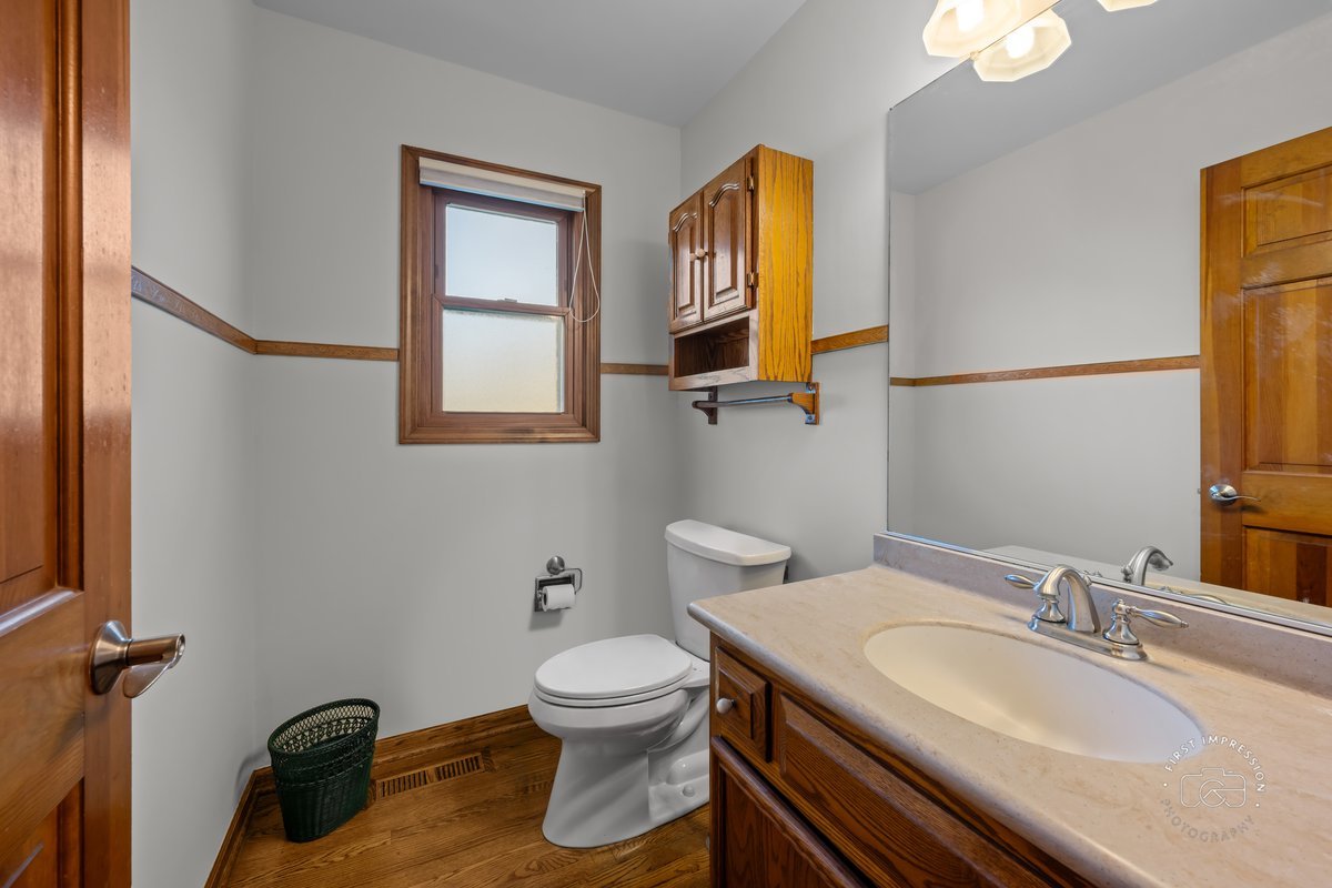 2408 Barkdoll Road Naperville, IL 60565 - Photo 16 of 29 Gallery Image 16