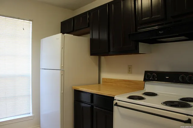 $1,300 | 5032 Ayrshire Drive, San Antonio, TX 78217