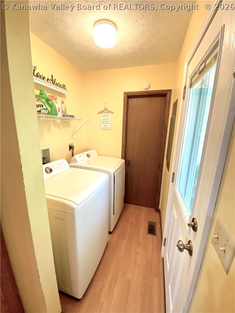 559 Charleston Road Point Pleasant, WV 25550 - Photo 20 of 34 Gallery Image 20