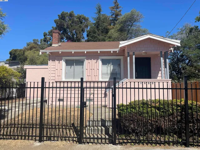 $425,000 | 2311 82nd Avenue, Oakland, CA 94605