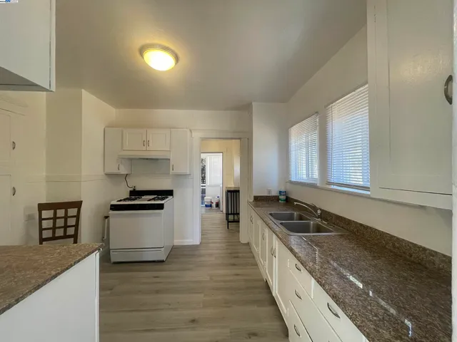 $425,000 | 2311 82nd Avenue, Oakland, CA 94605