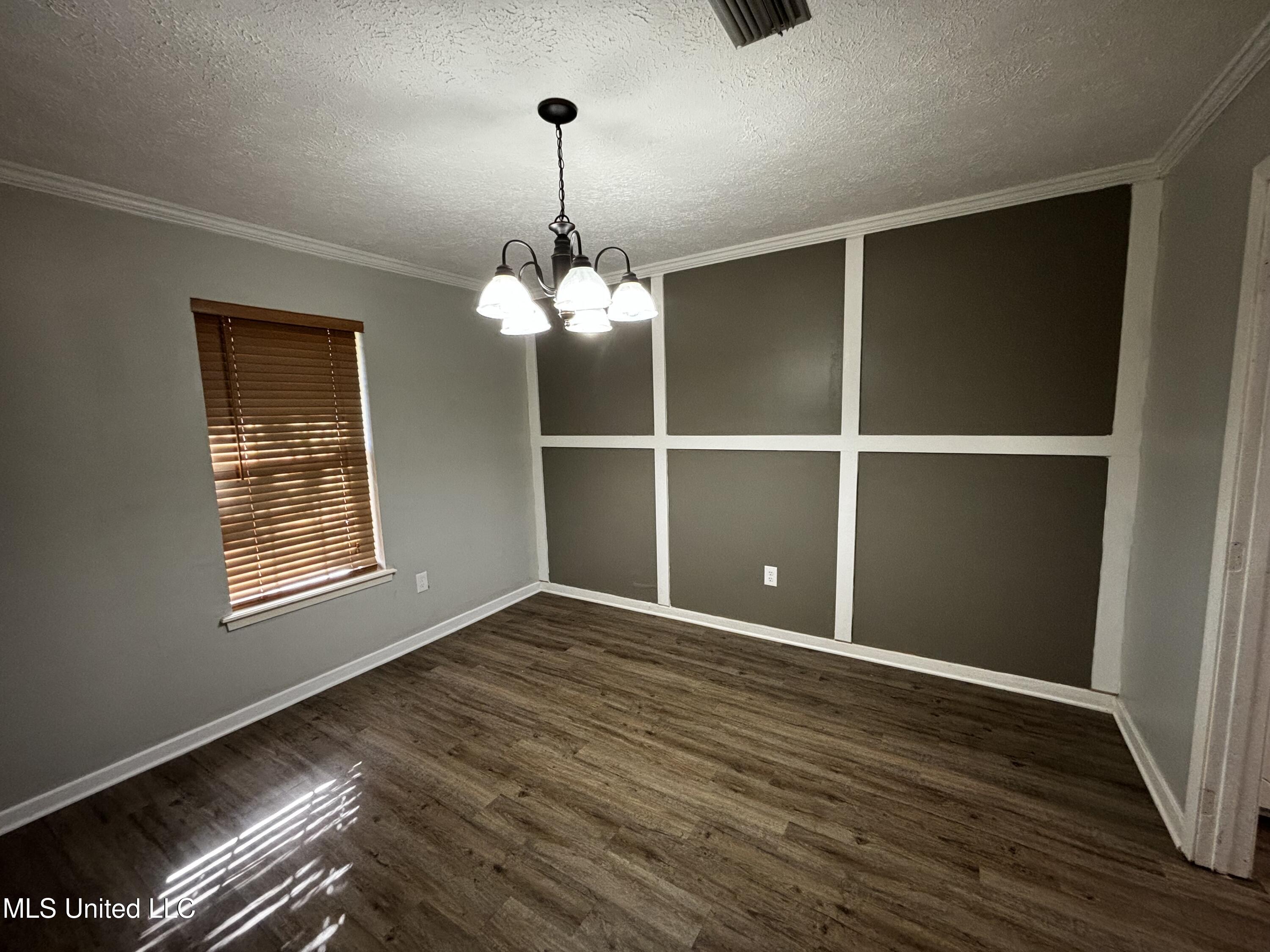 7 Treeway Drive Brandon, MS 39042 - Photo 8 of 20 Photo Nov 14 2024, 1 40 35 PM