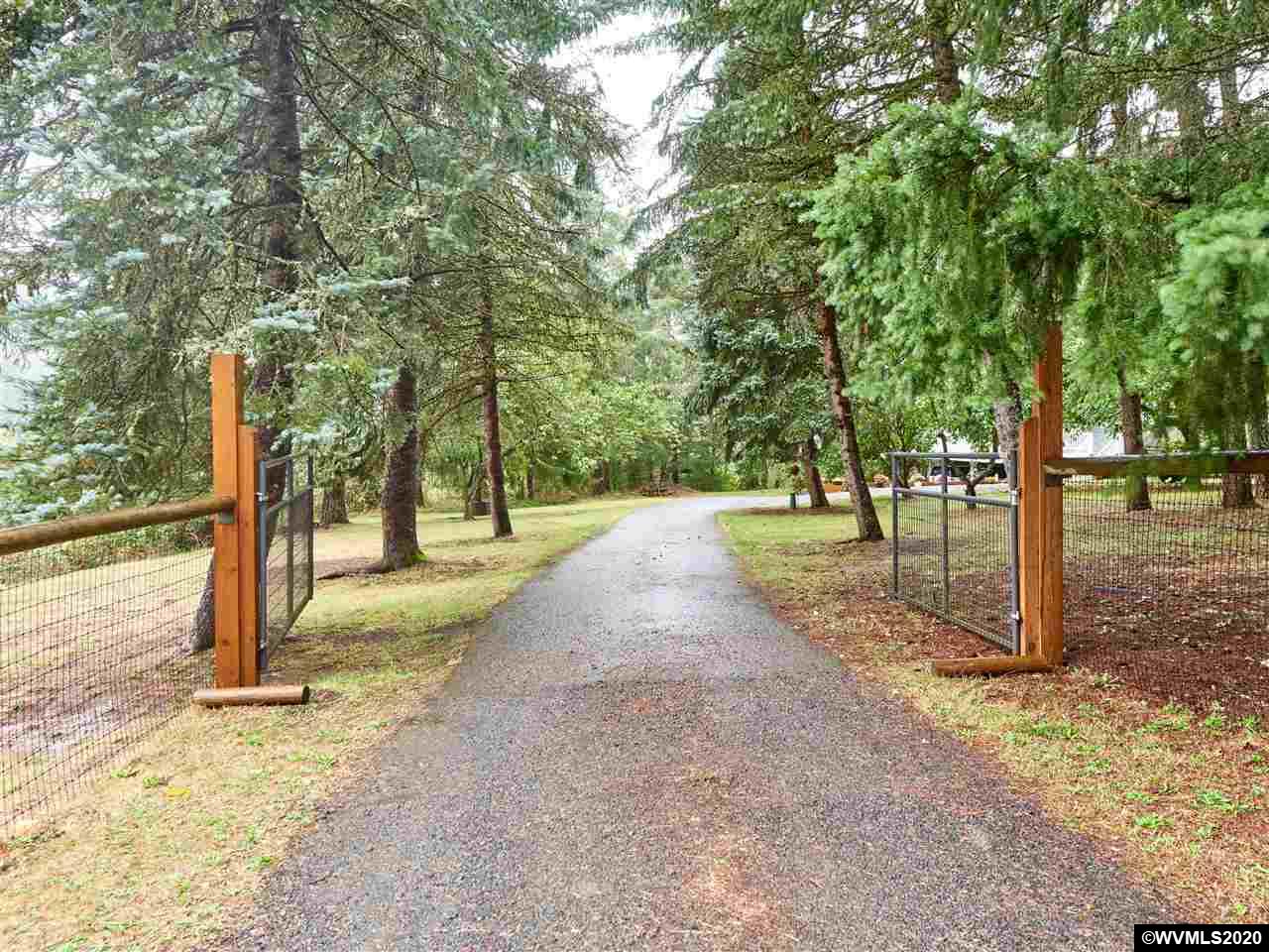14915 Quall Road Northeast Silverton, OR 97381 - Photo 3 of 42