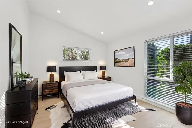 $999,000 | 11221 Balboa Boulevard, Granada Hills, CA 91344