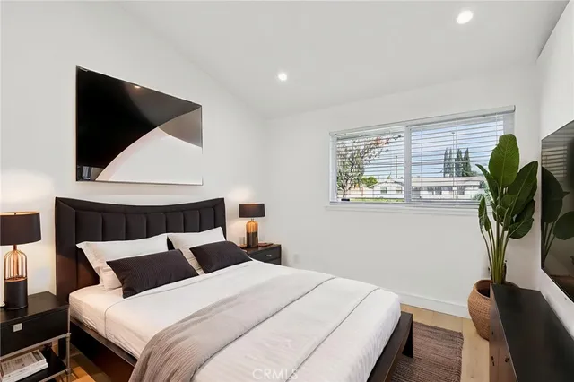 $999,000 | 11221 Balboa Boulevard, Granada Hills, CA 91344