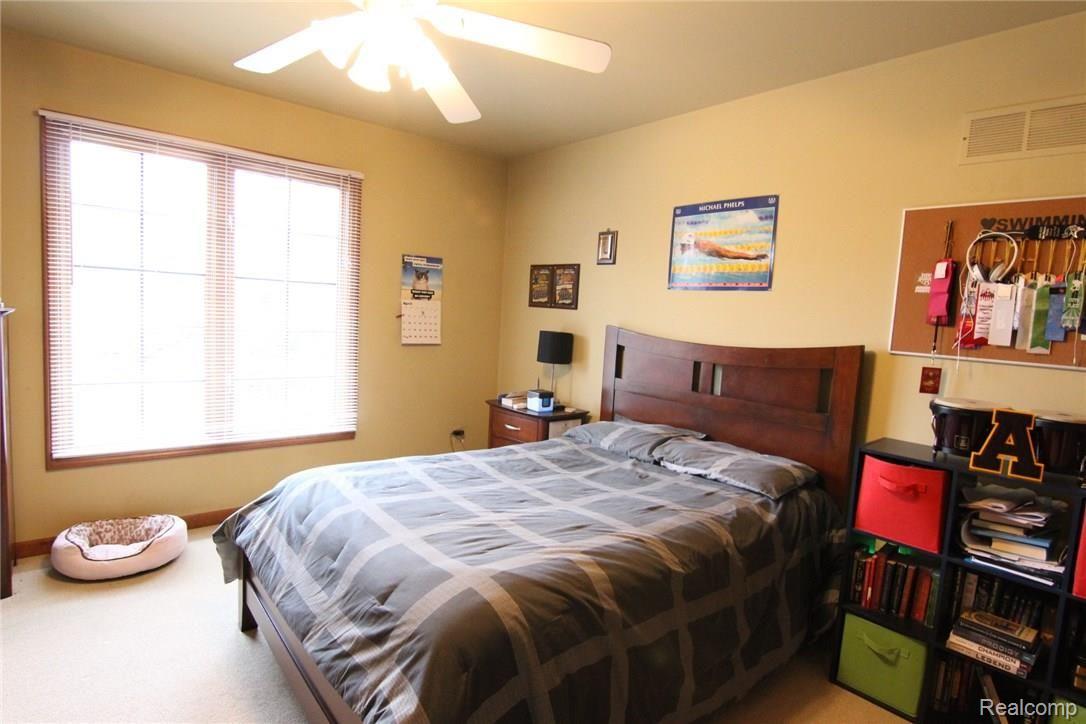 3033 Kilburn Road West Rochester, MI 48306 - Photo 49 of 52 IMG_7825.JPG