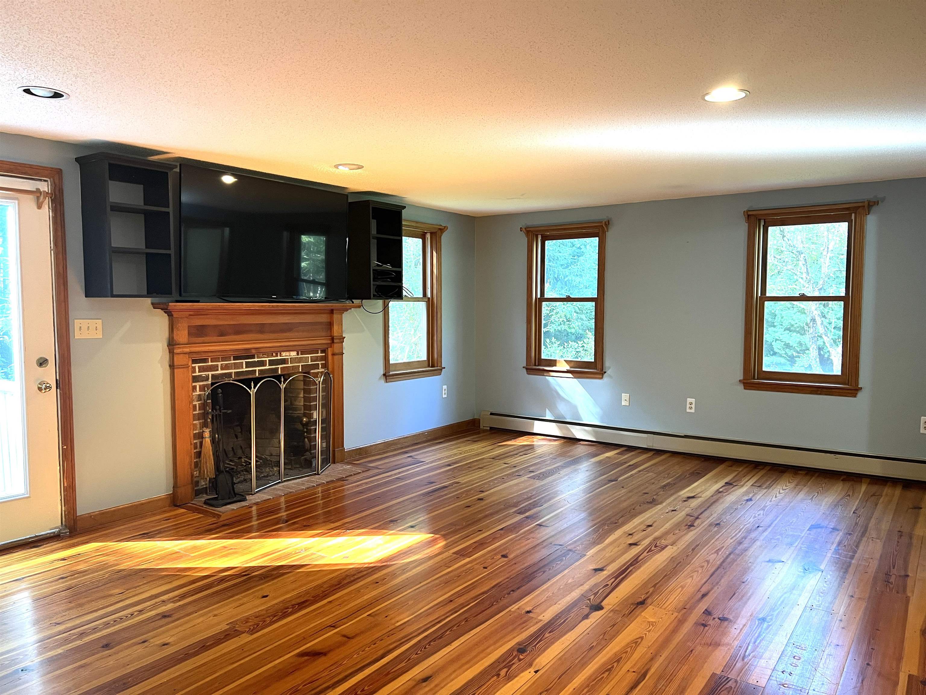 148 Darling Road Keene, NH 03431 - Photo 4 of 39