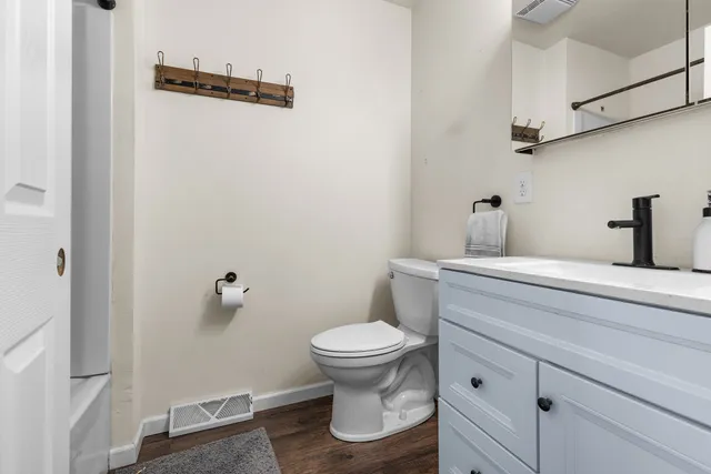 $260,000 | 4446 Scarlet Oak Drive, Rockford, IL 61109