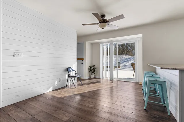 $260,000 | 4446 Scarlet Oak Drive, Rockford, IL 61109