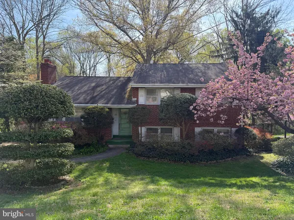 $1,250,000 | 1107 Dead Run Drive, McLean, VA 22101