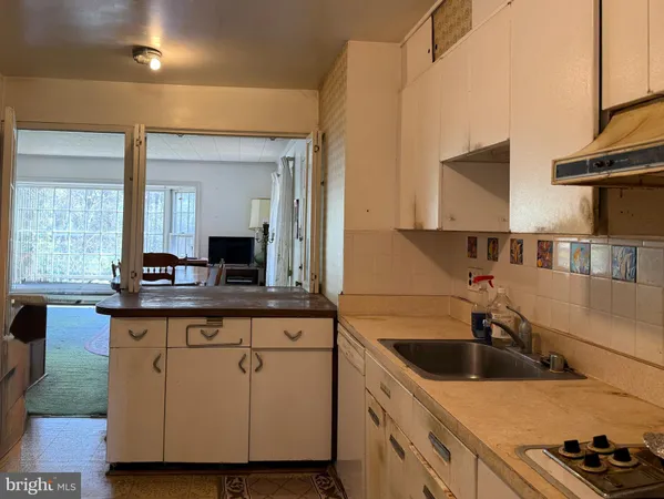 $1,250,000 | 1107 Dead Run Drive, McLean, VA 22101