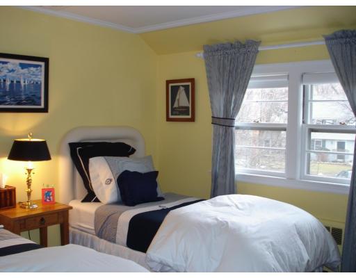 56 Madison Road Wellesley, MA 02481 - Photo 14 of 19