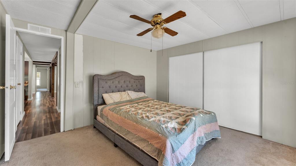 521 Oak Ridge East Lakeland, FL 33801 - Photo 17 of 32