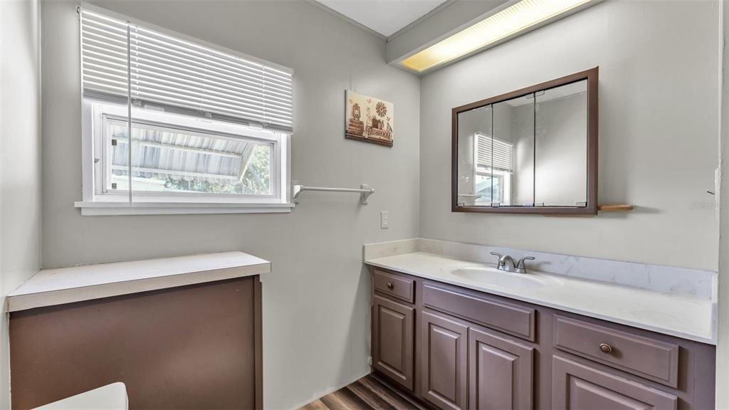 521 Oak Ridge East Lakeland, FL 33801 - Photo 20 of 32