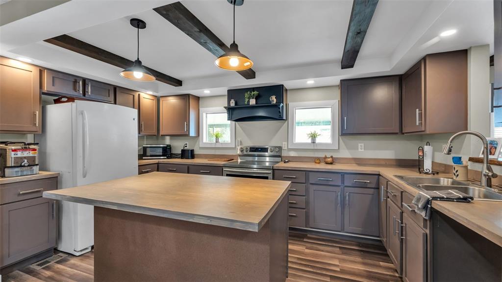 521 Oak Ridge East Lakeland, FL 33801 - Photo 9 of 32