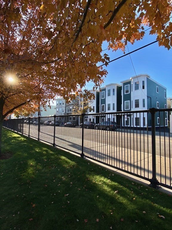 258 Bremen Street, Unit 1 Boston, MA 02128 - Photo 11 of 21